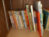KR- (1) Shelf books