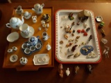 FR- Large Assortment of miniature with trays