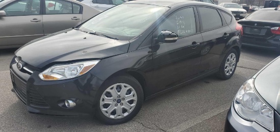 2012 Black Ford Focus