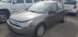 2010 Gray Ford Focus
