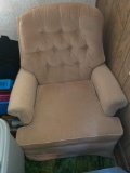 LR- Chair