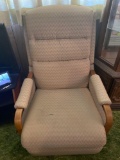 LR- Recliner