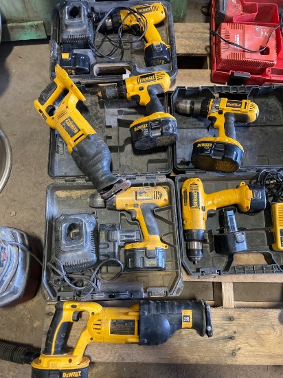 Lot of Dewalt Cordless Tools