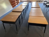 R- Lot of 18 Desks