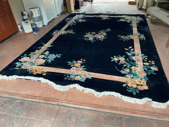 G- Large Wool Carved Tufted Area Rug