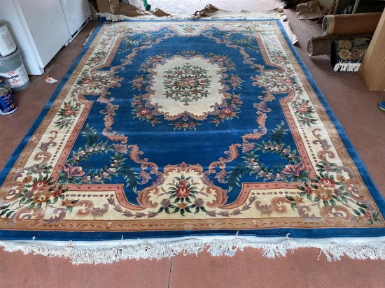 G- Wool Carved Tufted Area Rug