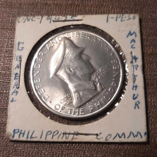 1947 Mcarthur 1 Peso Phillipines Silver Coin