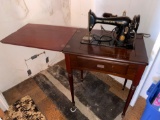 BR 1- Singer Sewing Machine