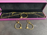 Vivir World Japanese Elegance Collection Gold Necklace and Gold Earrings