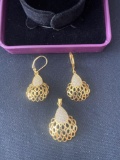 Vivir World African Grace Collection Gold Earrings and Gold Pendant