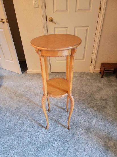 BR-1 Two Tiered Tiger Oak Plant Stand