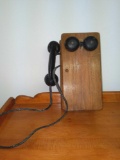 B- T.R. & S. Co Antique Crank Phone