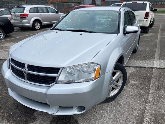 2010 Silver Dodge Avenger