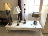 U- Lot of Lamps with Coffee Table