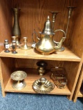 R3- Lot Of Brass Decor