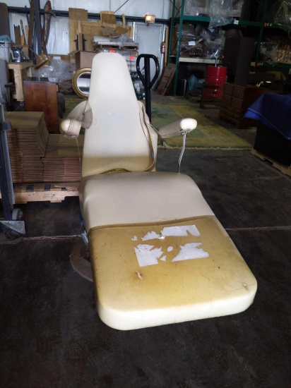 S- Den-Tal-Ez Dental Chair
