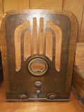 DR- Antique Radio