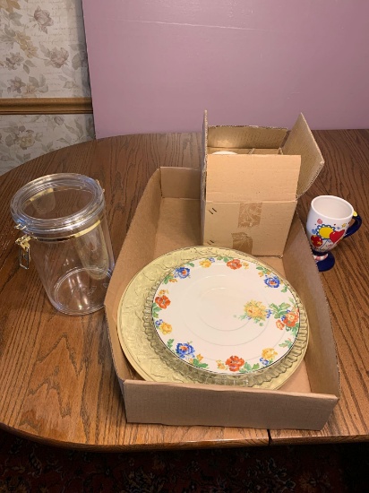 FR- Decorative Plates and Coffee Cups