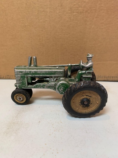 LR- 1940's ERTL Tractor