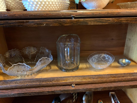 F- Contents of Shelf