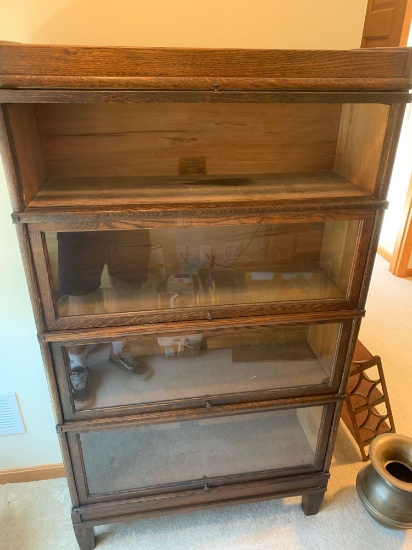 UB3- Globe- Wernicke 4 Unit Bookcase