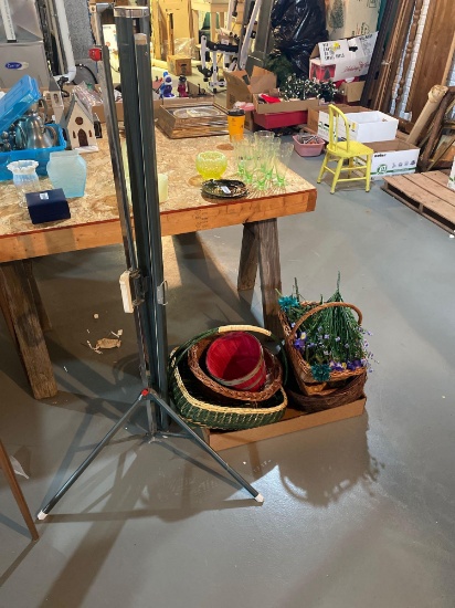 B- Projector Screen and Wicker Baskets
