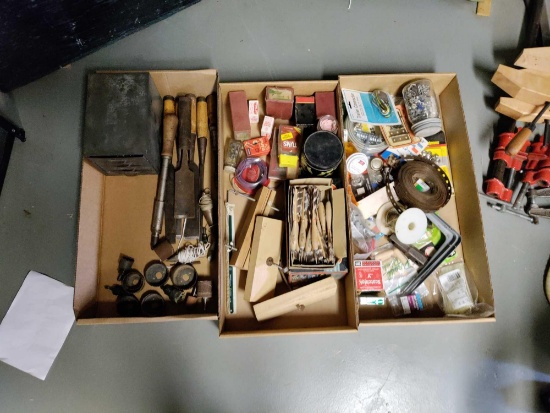 B- Box Lot Contents