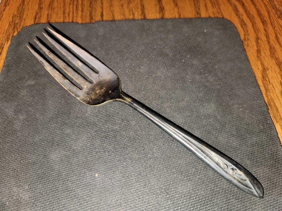 FR- Silver Tulip Sterling Silver Serving Fork