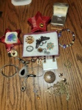 FR- Lot of Costume Jewelry