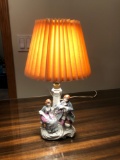UB1-Porcelain Lamp