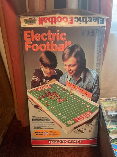 B3- Electric Football Toy