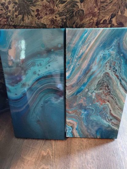 G2- (2) Pour Paint Art
