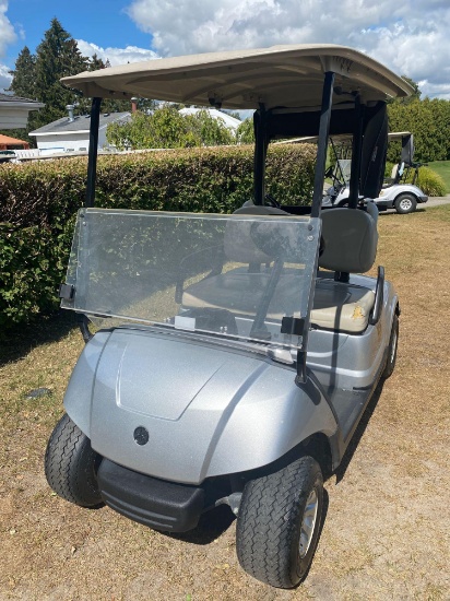 M- 2015 Yamaha Gas Golf Cart