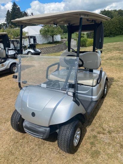 M- 2015 Yamaha Gas Golf Cart