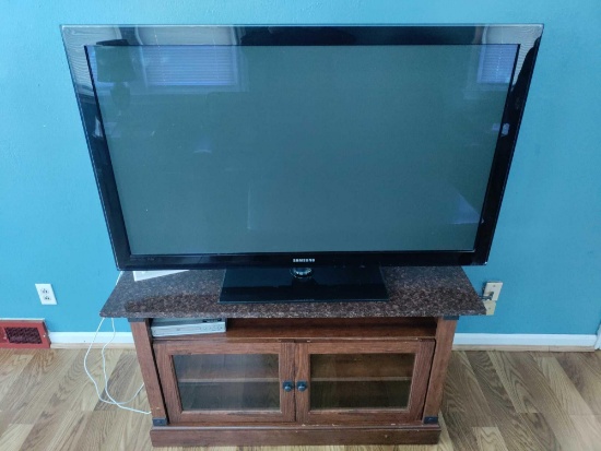 UG- Samsung TV And Wood Entertainment Center