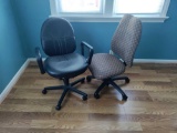 UG- (2)Office Chairs