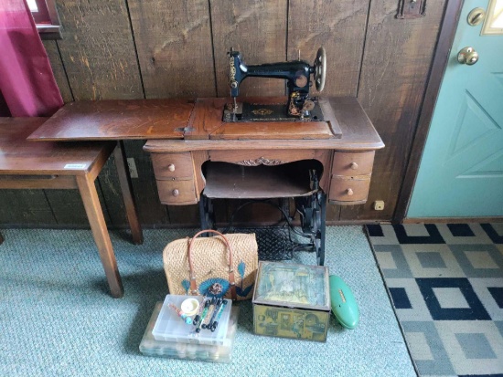 SP- Sewing Machine