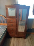 MBR- Wood Dresser