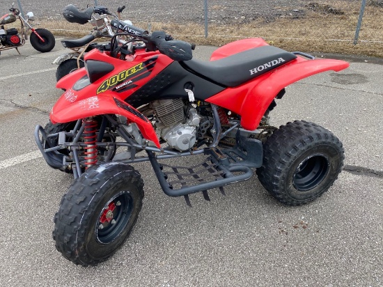 2000 Red Honda TRX400EX Motorcycle
