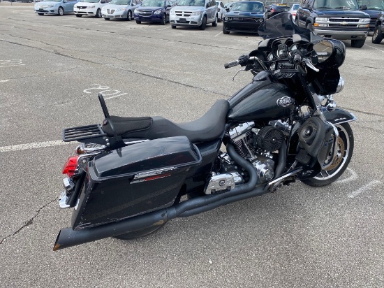 2008 Black Harley-Davidson FLHTCUI Motorcycle