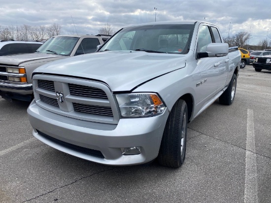 2010 Silver Dodge Ram