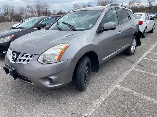 2013 Gray Nissan Rogue