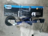 G- (2) Utility Jacks