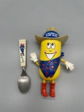 B- Hostess Twinkie The Kid Container and Bozo The Clown Spoon
