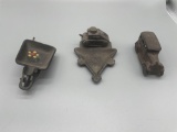 B- (3) Vintage Cast Iron Items