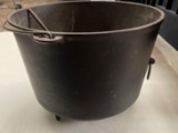 B- Wagner Cast Iron 3 Footed Bean Pot
