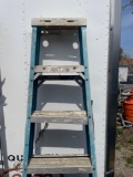 O- Werner 6' Fiberglass Ladder