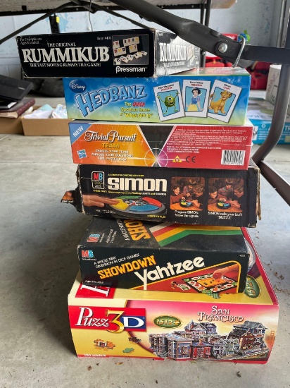 G- Lot of Assorted Games