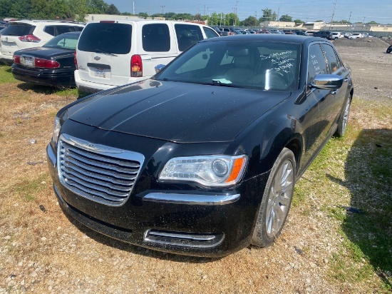 2014 Black Chrysler 300