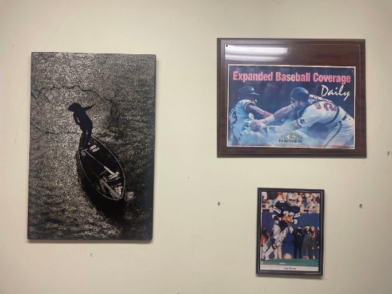 O- Tony Dorsett Signed Picture With Boat Picture and Baltimore Sun Picture